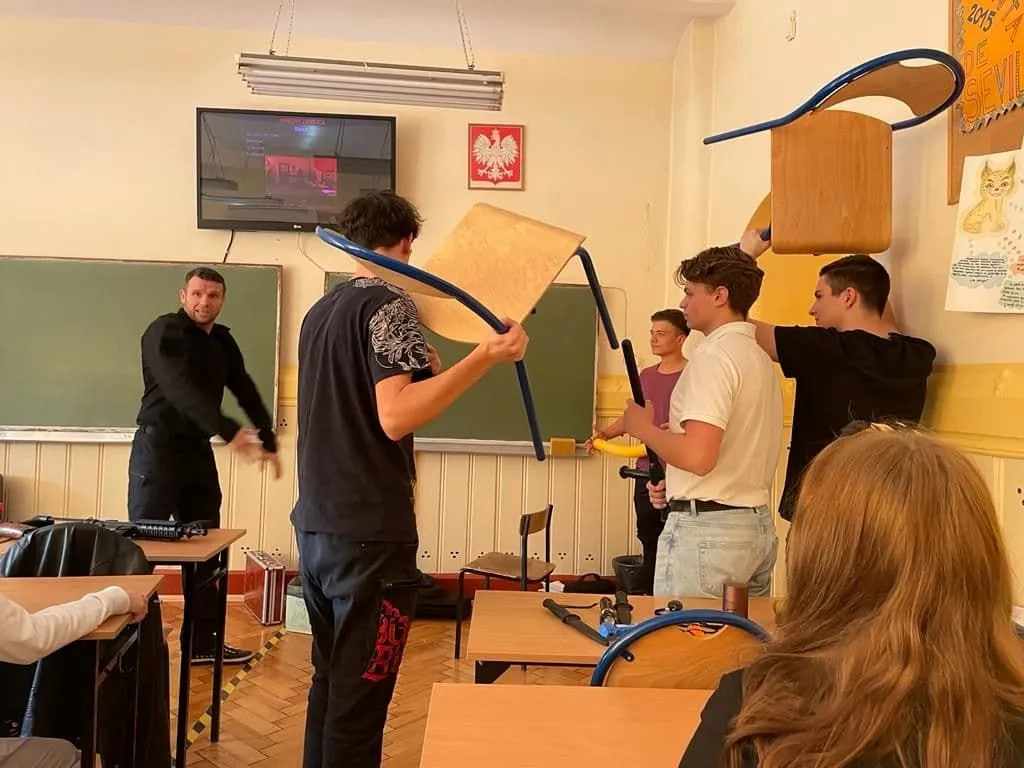 Przygotowanie uczelni i placówek oświatowych na współczesne zagrożenia